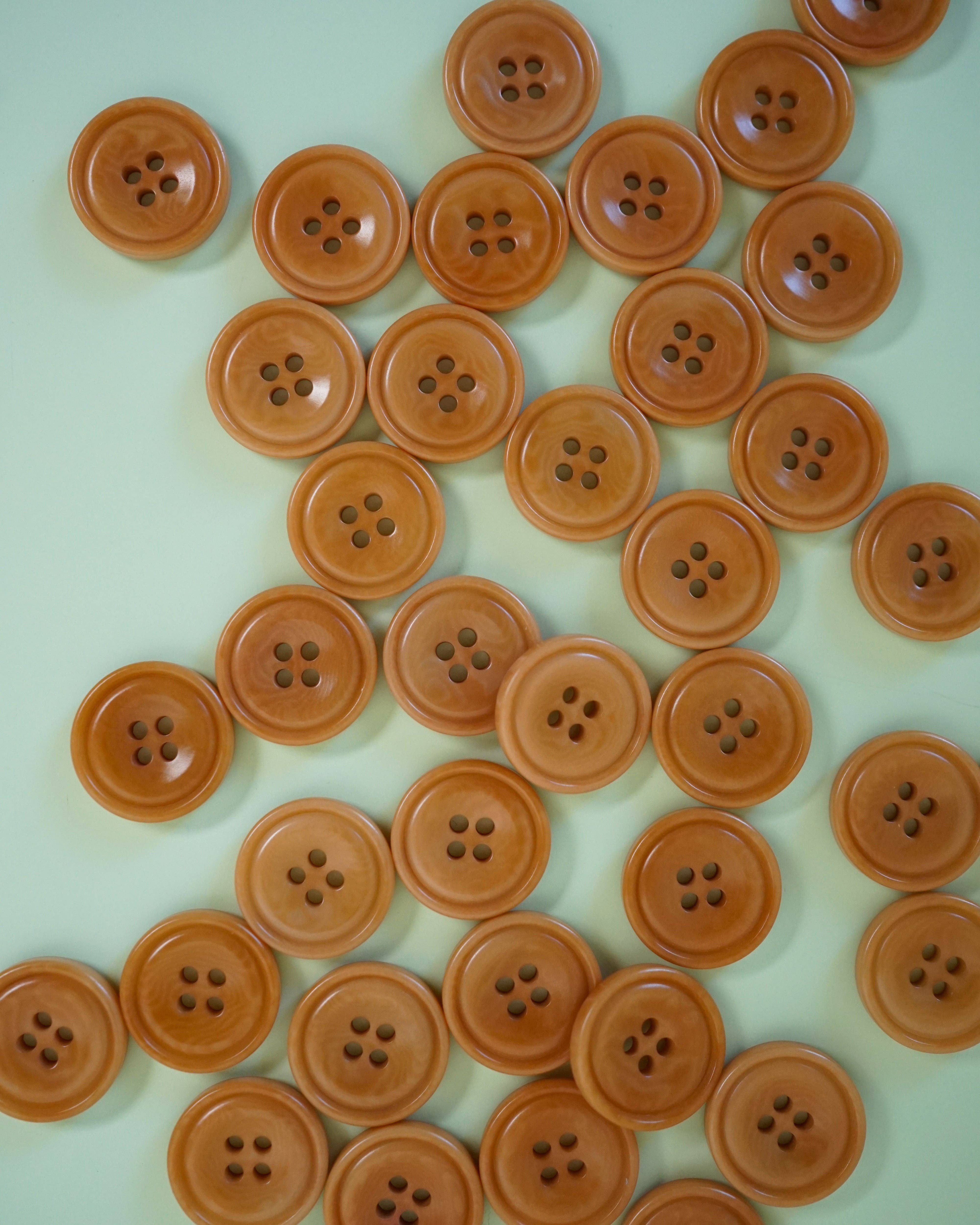 Corozo Buttons (20mm) — Matchy Matchy Sewing Club, photo 3 of 8