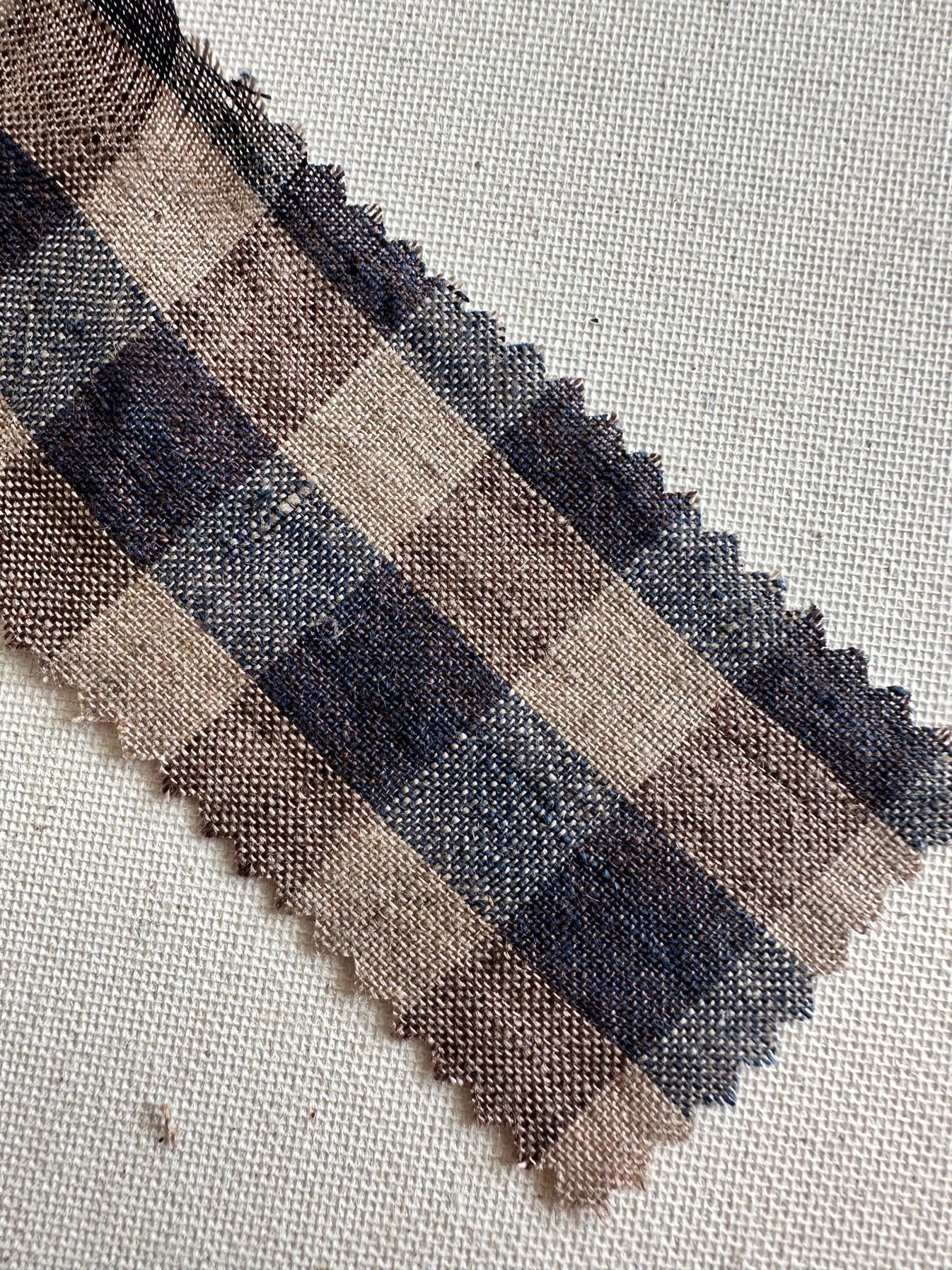 Heritage Linen — ISEE Fabric, photo 2 of 2