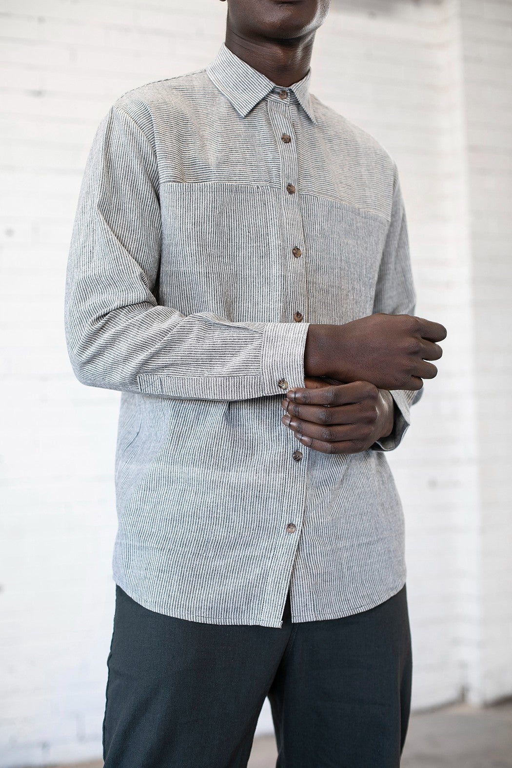 Sanders Button Up — Elbe Textiles, photo 3 of 8