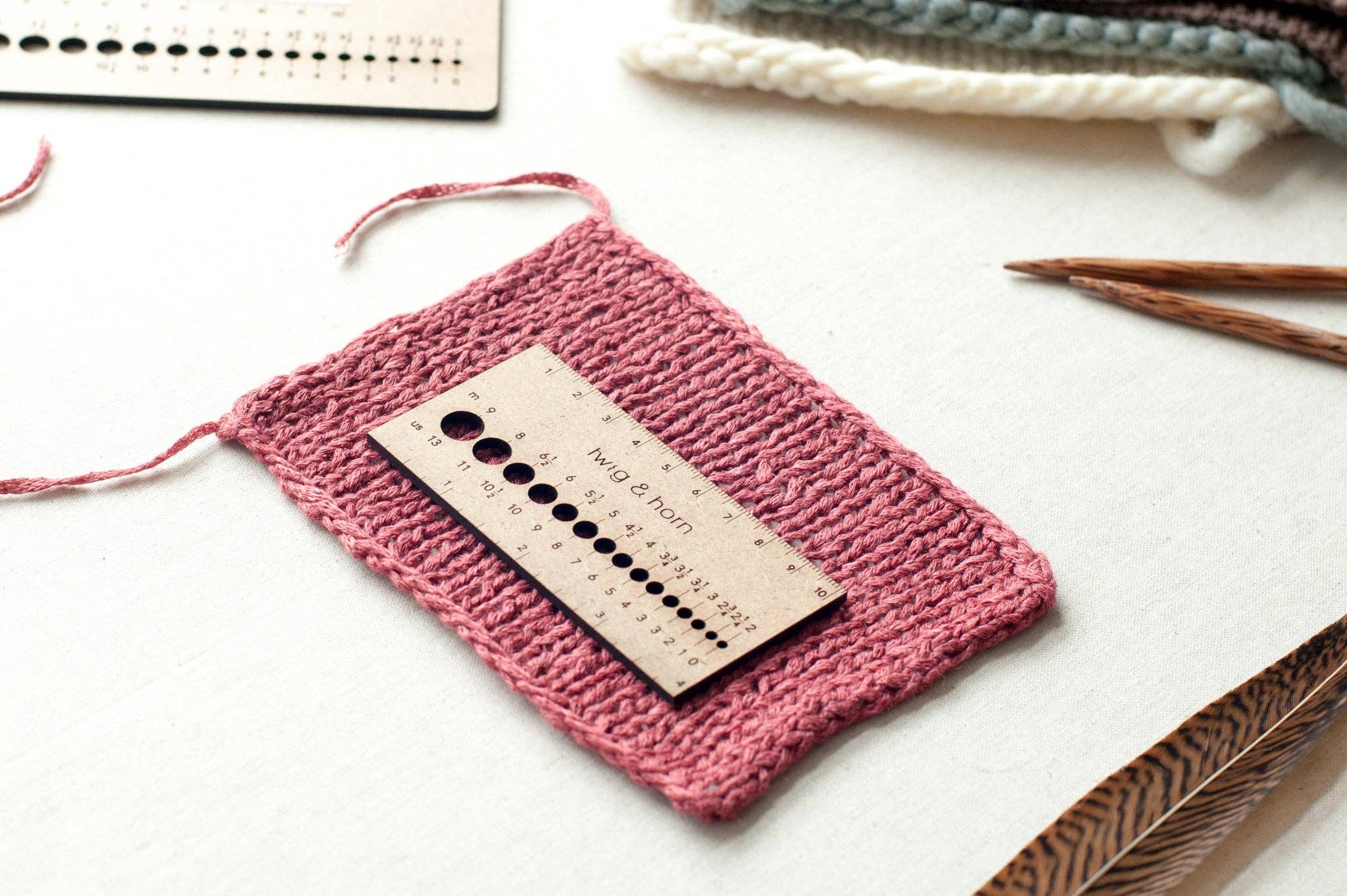 Small gauge ruler, photo 3 of 3