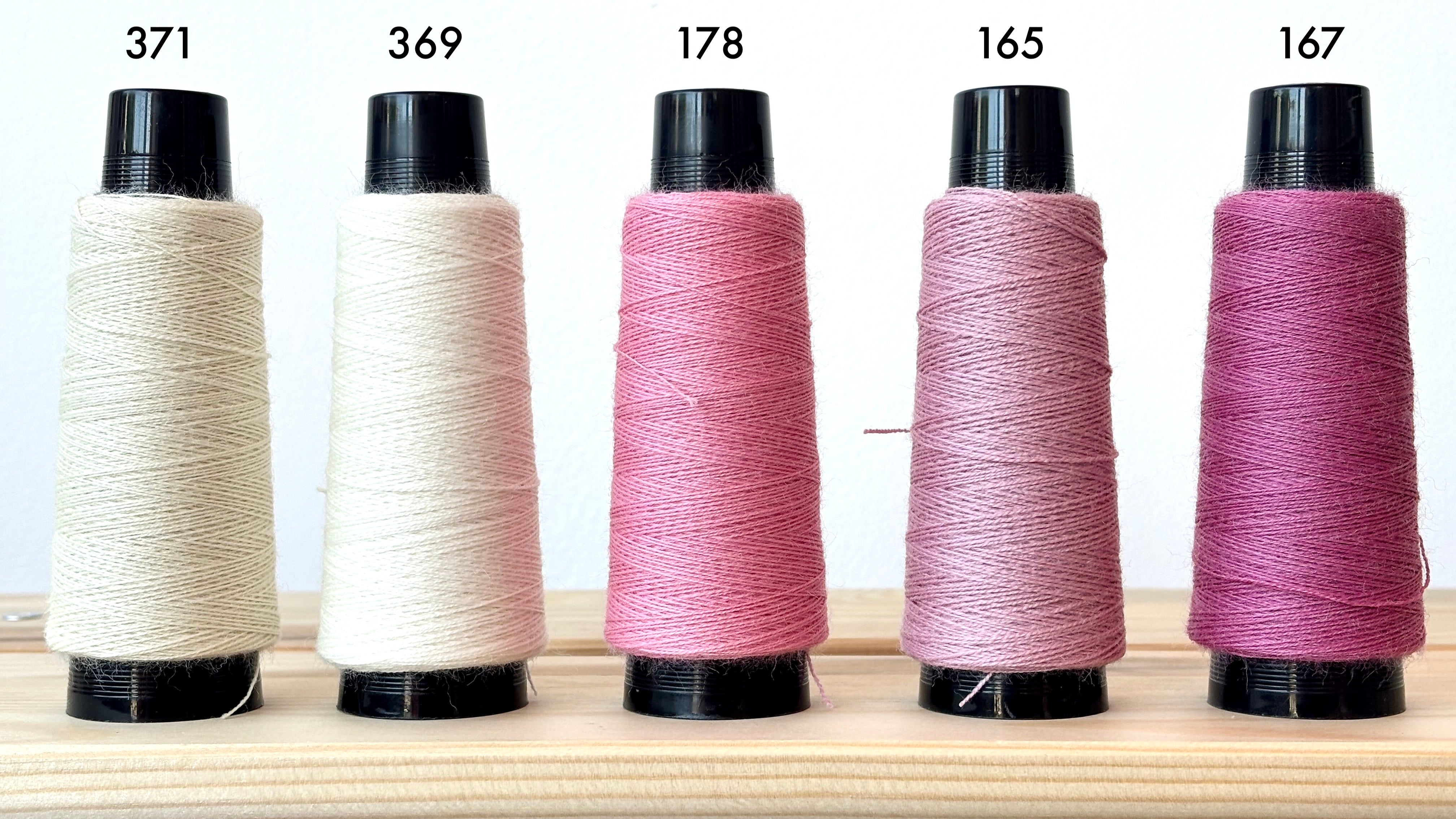 18/2 Wool Yarn — Australian Tapestry Workshop, photo 2 of 8