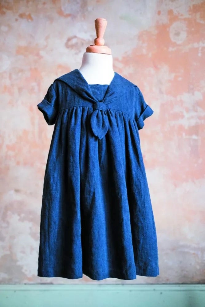 Skipper Dress (age 3-8yrs) — Merchant and Mills, photo 2 of 3